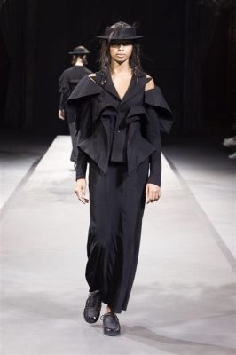 Yohji Yamamoto's No Title Collection: Redefining Haute Couture Through Simplicity and Deconstruction